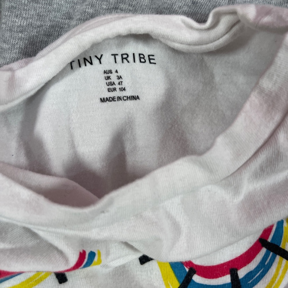 Tiny Tribe Set - Picture 2 of 2